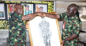 GOC 2 Division Visits 22 Armoured BRIGADE Illorin, Flags Off Exercise Still Water 111