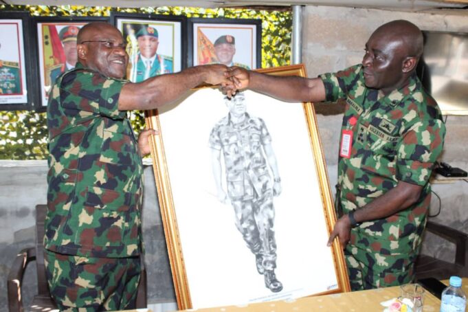 GOC 2 Division Visits 22 Armoured BRIGADE Illorin, Flags Off Exercise Still Water 111