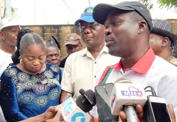 Wage Award: Oyo workers threatens sit-at-home protest