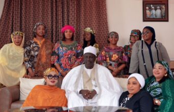 Monarchs Laud FG Over School Feeding Program