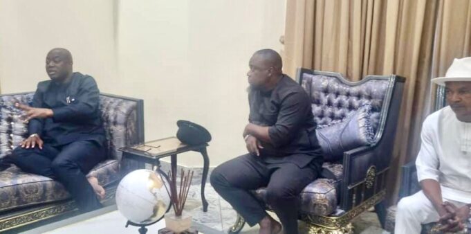 Bayelsa 2023: Makinde meets Yoruba community, seeks support for Diri