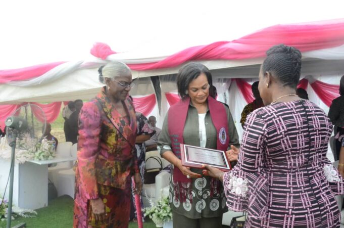 T.Y Danjuma donates $1.36million USD to UI college of medicine