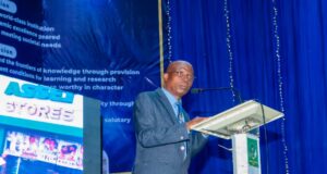 “A man that does not save is not safe” says UI Commencement Speaker