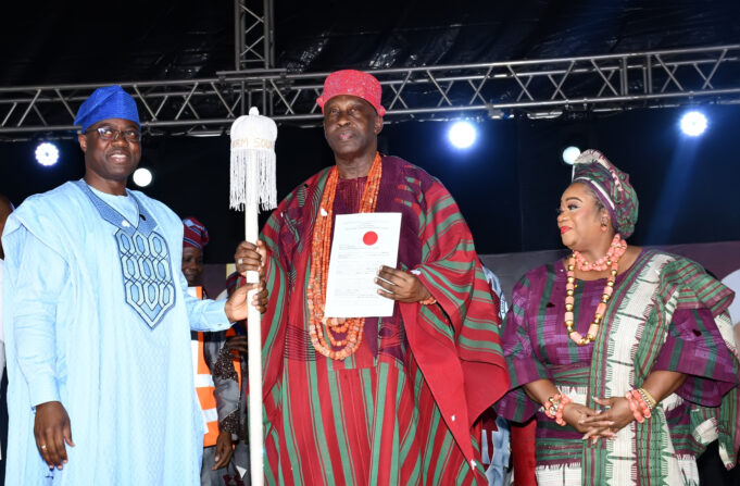 Sheath your sword, work with Soun- Makinde appeals to royal houses