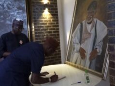 UPDATE: NGF chair, Makinde visit Akeredolu’s wife, family in Ibadan residence