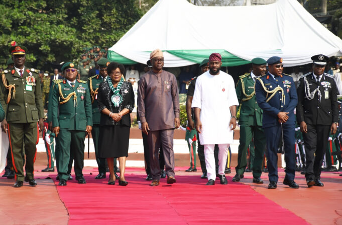 Cooperate with security agencies, Makinde urges residents
