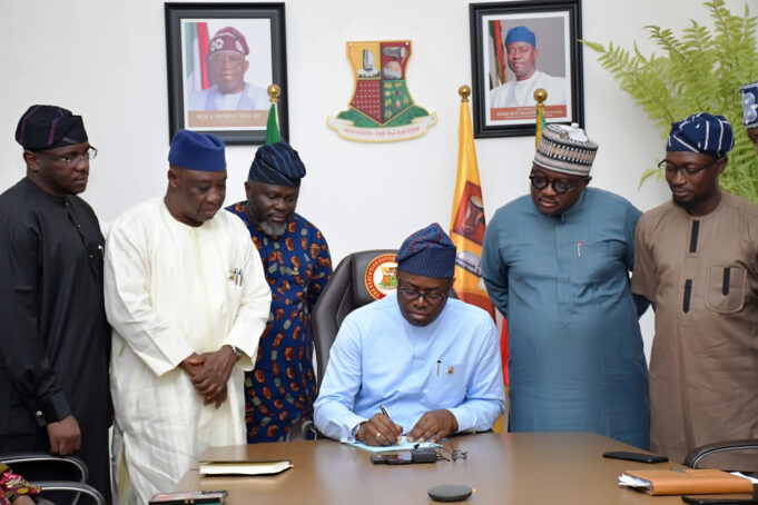 Makinde signs Oyo Electricity Regulatory Commission Bill into Law