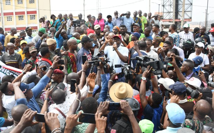 Protest: Makinde joins labour Congress, says hardship will soon be over