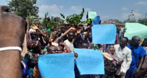 Ibadan Circular Road: over 1000 residents, property owners protest govt demolition plans