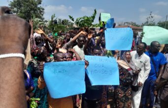 Ibadan Circular Road: over 1000 residents, property owners protest govt demolition plans