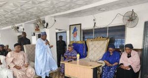 Late Olubadan image towered beyond Ibadan, Oyo state- Ganduje