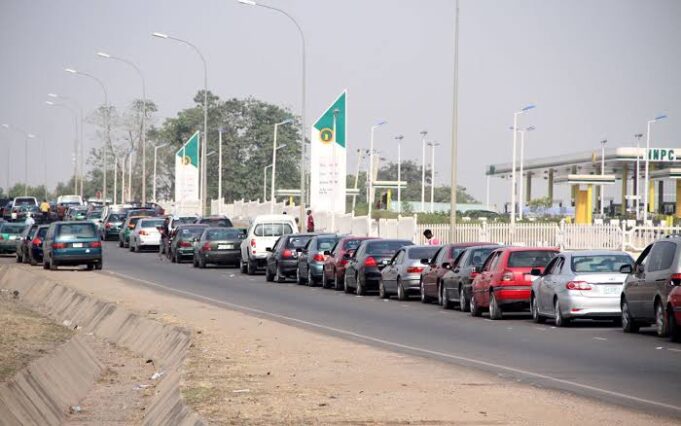 Queues return to fuel stations in Ibadan