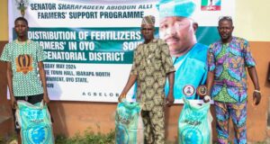 Farmers express gratitude as Senator Alli bolsters agricultural prosperity with fertilizer donation