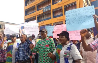 Oyo NLC, TUC picket NERC, IBEDC offices Ibadan, demands total reversal of tariff hike