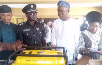 Akinyele Council boss donates equipment to security agencies