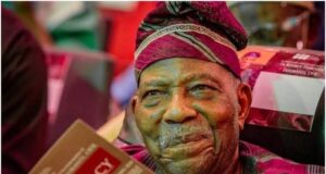 Makinde celebrates Afenifere leader, Fasoranti, at 98
