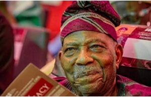 Makinde celebrates Afenifere leader, Fasoranti, at 98