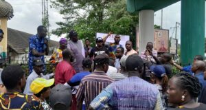 Video: Oyo TUC Chairman, Com Olabiyi addressing labour leaders on strike suspension