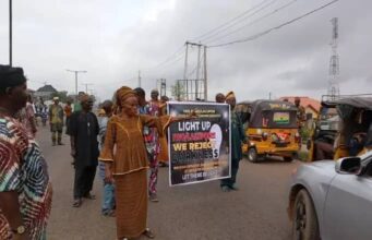 Residents protest years of power blackout in Ibadan