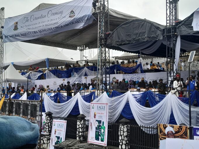 Olubadan: Ooni, Ladoja, Folarin, Akintola arrive venue