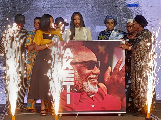 Makinde, Ayedatiwa, Oyebanji, traditional rulers, friends celebrate Aketi 68th posthumous birthday in style
