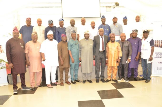 Oyo trains 33 LGA chairmen, 351 councillors