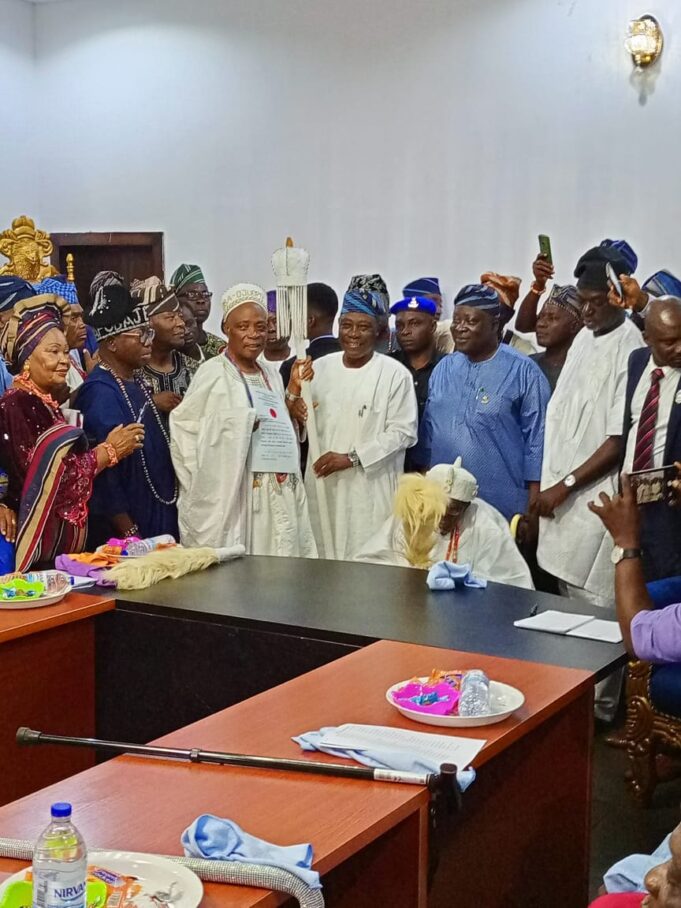 Olubadan crowns Ladoja as Otun