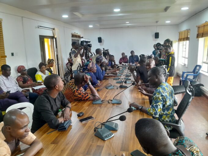 Ibadan Circular Road: Oyo govt officials, community leaders in crucial meeting