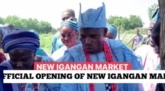 Oja Agbe: Senator Alli lauds Igangan market opening, pledges suppor