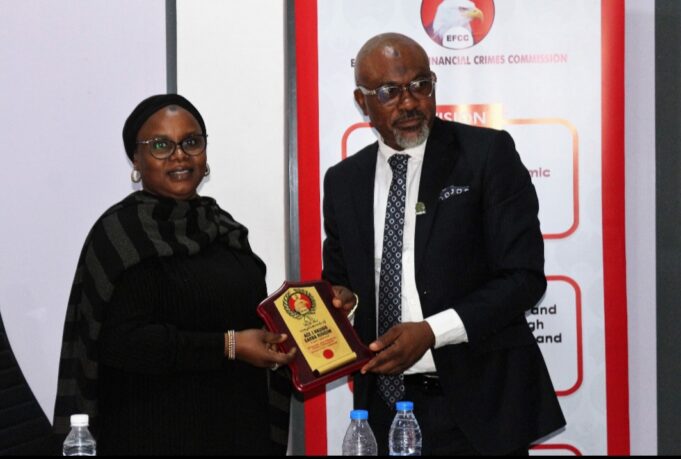 Olukoyede tasks lawyers on professionalism