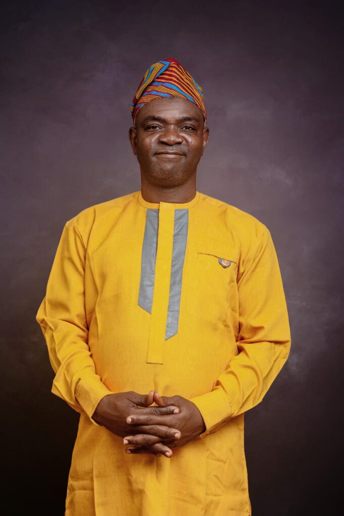 Financial expert lauds Tinubu for taking bold step in reducing vehicles in ministers’ convoys