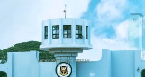 Strike: Academic activities grounded in UI