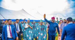 I’ll pay N70,000 minimum wage, Makinde assures workers