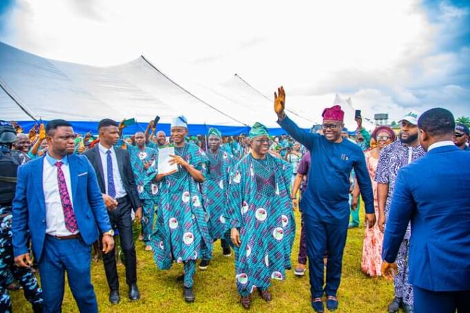 I’ll pay N70,000 minimum wage, Makinde assures workers