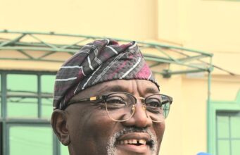 Odidiomo lauds Makinde on SW building for late Chair, says PDP ‘ll surmount challenges soon