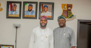 Birthday : Oyo Speaker, Ogundoyin Celebrates Lagelu Lawmaker, AKT