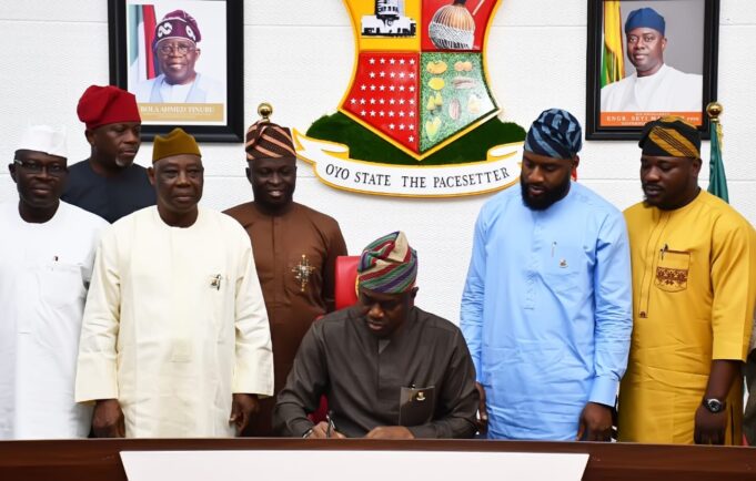 Makinde assents N684billion budget of ‘economic stabilization’