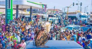 Oyo town welcomes Alaafin amidst festive celebrations