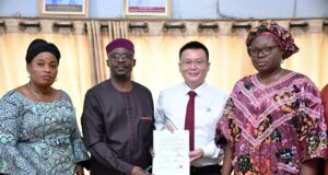 Oyo RAAMP signs N16bn contract for construction of 68km road project