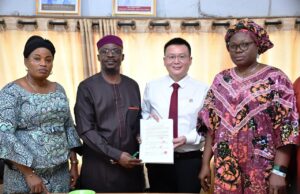 Oyo RAAMP signs N16bn contract for construction of 68km road project