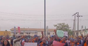 Police steps into NLC, sacked outsource staff, management of IBEDC crisis in Ibadan