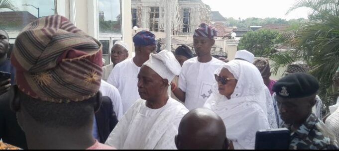 After many years, Ladoja, arrived Agodi Eid for prayers