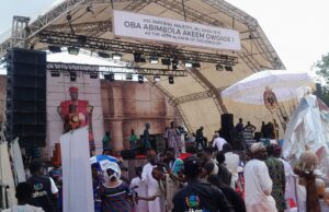Makinde, Oba Owoade arrive venue of coronation