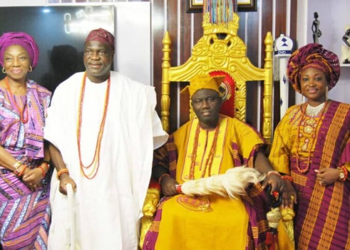 Olugbon, Alaafin parley on unity of traditional rulers in Oyo