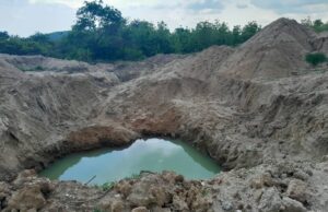 Crisis looms in Oyo community as indigenes, monarch ask mining company to vacate their land