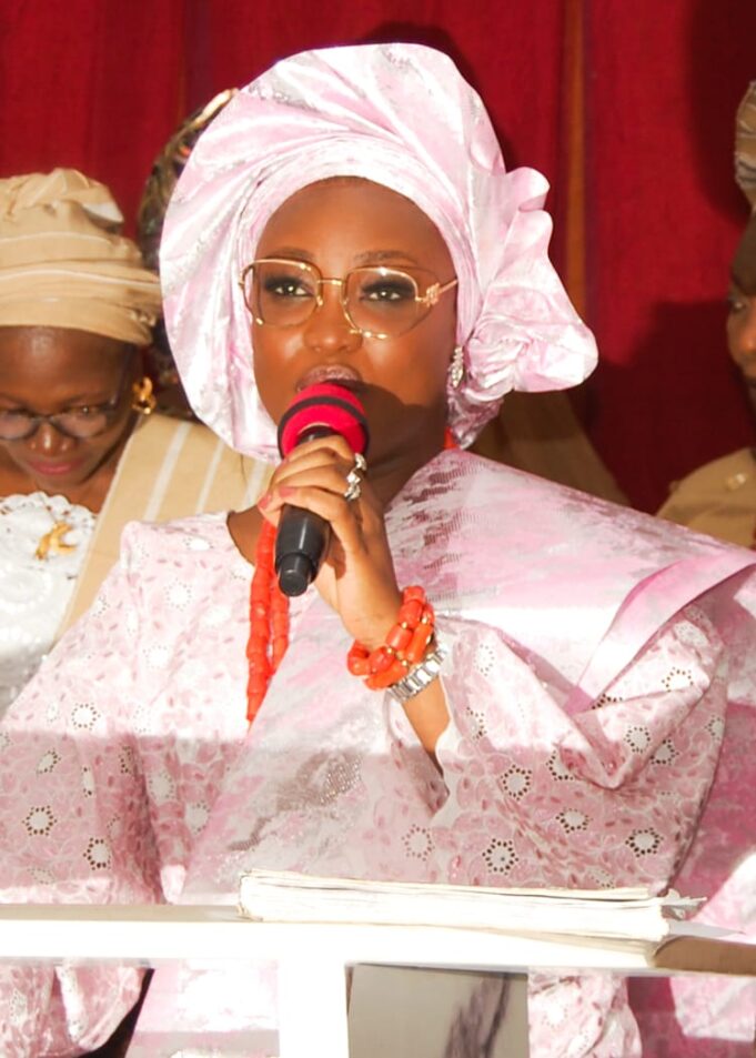 Alaafin’s Wife to mothers : It takes wisdom to build a happy home.