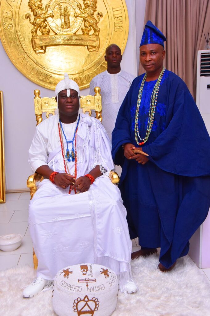 Ooni donates land to ICIR to promote Yoruba tradition