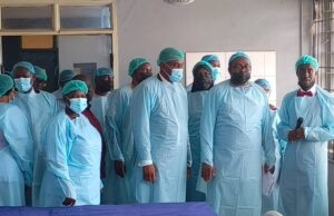 Makinde hands over medical equipment to Adeoyo state hospital