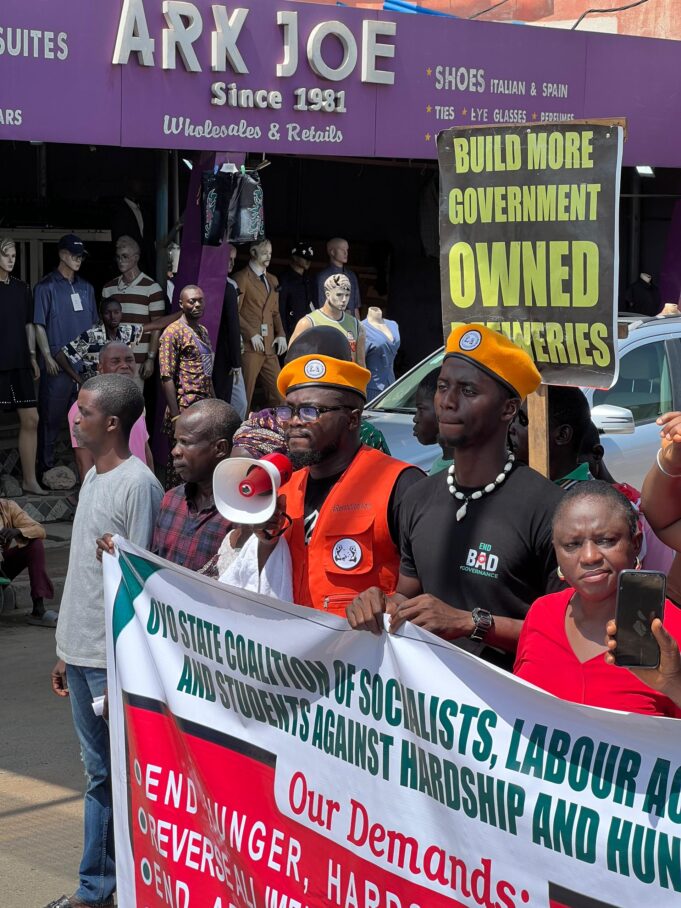 Democracy day: protesters hit road in Ibadan, call for end to insecurity, hardship
