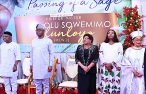 Oyo govt to digitalise Olunloyo’s private library, holds executive session in his honor